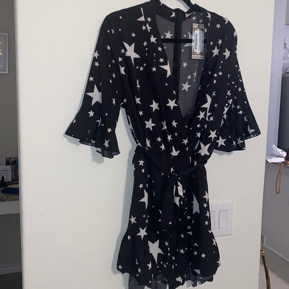 Brand new Boohoo romper size US 14 - Picture 1 of 4